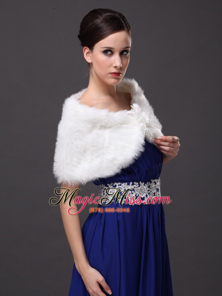 wholesale high quality faux fur special occasion / wedding shawl in ivory with v-neck